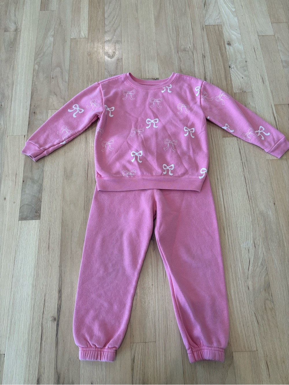 Garanimals Pink Bow Toddler Sweatsuit